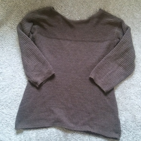 Sweater Bundle - Picture 5 of 6